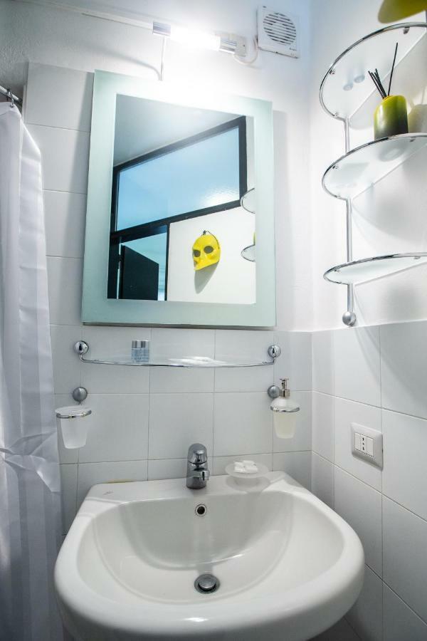 Apartment Santa Marta 6 Мілан Екстер'єр фото